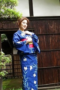 Japanese Slave Is Dick Eager And Waiting For Her Another Orgy