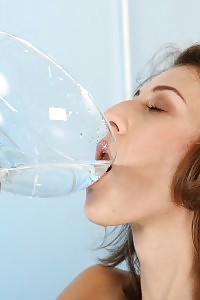 Emylia Argan Tastes Her Own Golden Piss