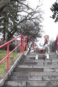 Claudia Relieves Her Pee Desperation In The City